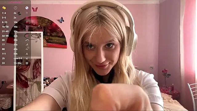 MelissaZaria online show from 22, 4, 2026