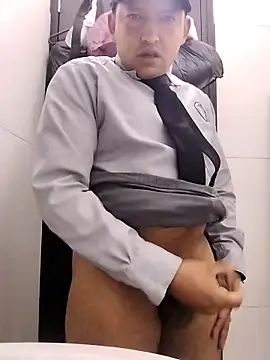 Snapshot of Hachi28 chatting on 8, 3, 2026 Hachi28 online show from 8, 3, 2026