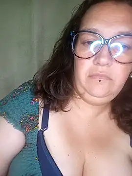  Saraqueen online show from 26, 4, 2026