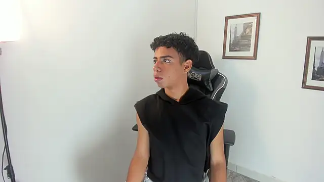 alexx cum18 online show from 5, 7, 2026