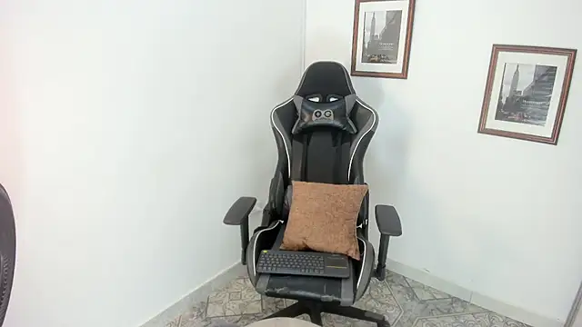 alexx cum18 online show from 6, 7, 2026