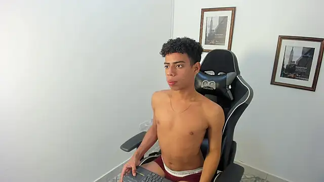 alexx cum18 online show from 7, 7, 2026