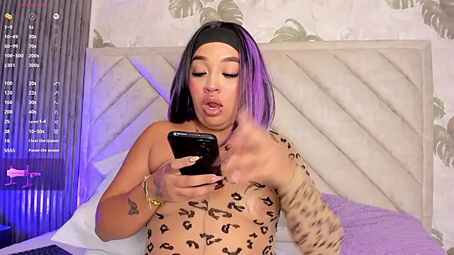 SarahRizof online show from 22, 4, 2026