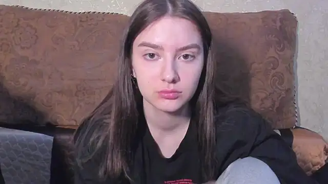 love lina muuur online show from 5, 3, 2026