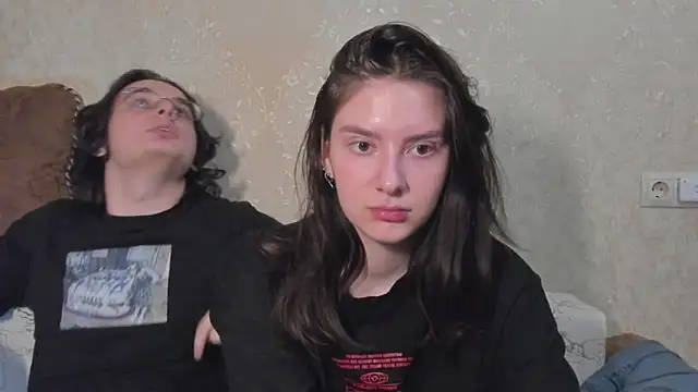 love lina muuur online show from 8, 3, 2026