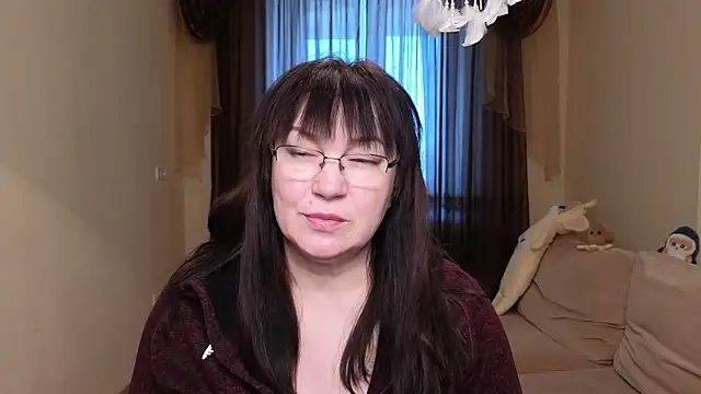 Tori Twirl online show from 18, 2, 2026