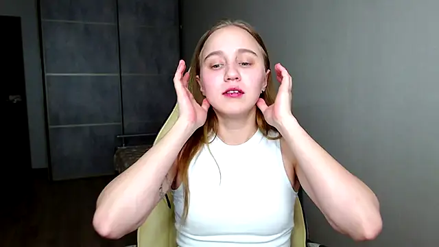 christimontero online show from 11, 3, 2026