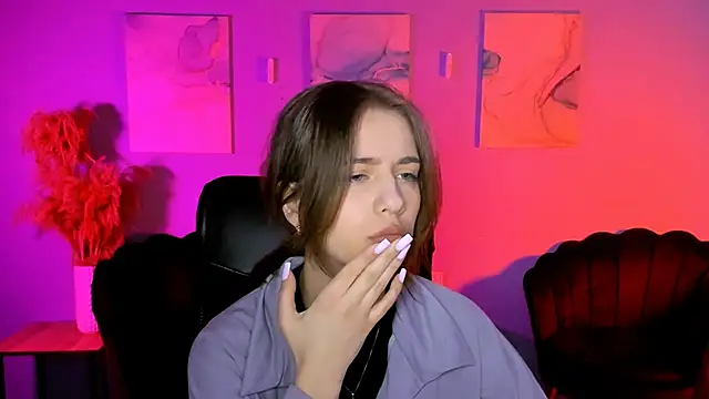 cleo cool online show from 6, 3, 2026