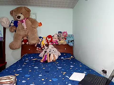 Elii petit online show from 30, 3, 2026