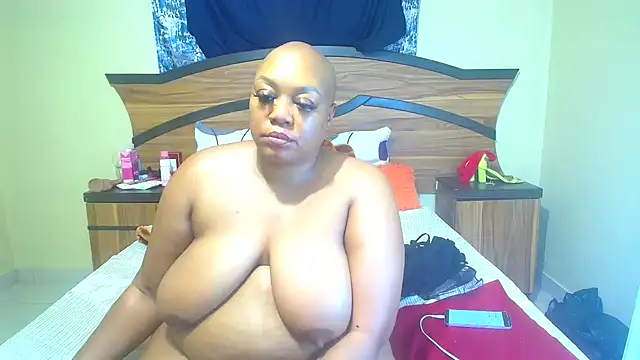 Queenxxxjesy online show from 27, 4, 2026