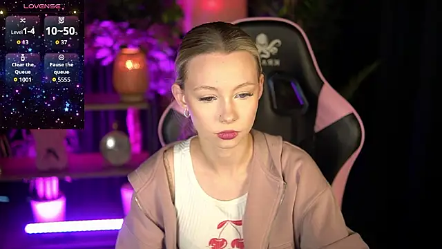 SweetDaisy me online show from 8, 3, 2026