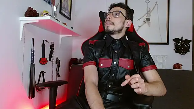 Snapshot of Thom_sam_ chatting on 25, 3, 2026 Thom sam online show from 25, 3, 2026