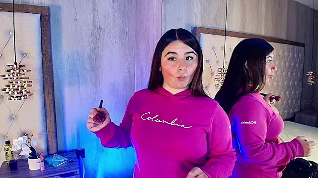 Anya Volker online show from 13, 3, 2026