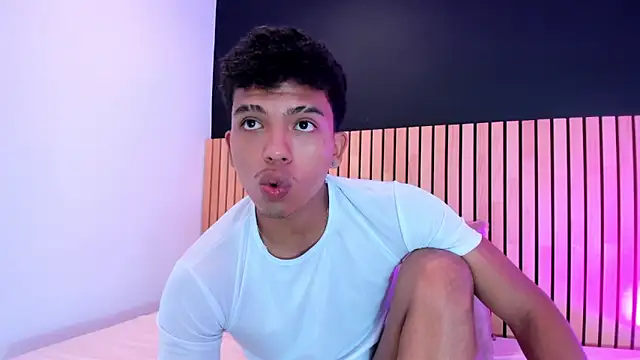 jhoystrong  online show from 1, 3, 2026