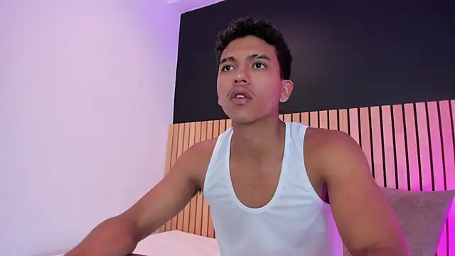 jhoystrong  online show from 6, 3, 2026