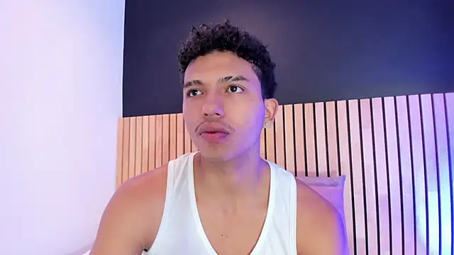 jhoystrong  online show from 9, 3, 2026