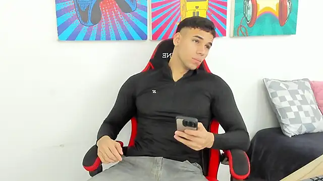 Snapshot of Thomas_walker14 chatting on 11, 5, 2026 Thomas walker14 online show from 11, 5, 2026