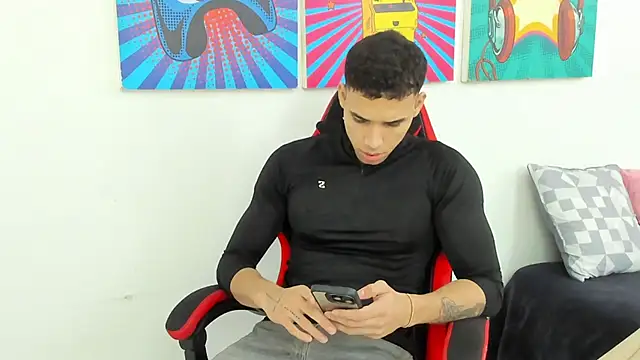 Snapshot of Thomas_walker14 chatting on 11, 5, 2026 Thomas walker14 online show from 11, 5, 2026