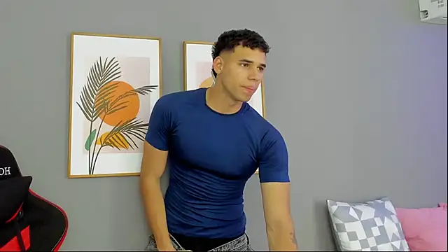 Snapshot of Thomas_walker14 chatting on 2, 6, 2026 Thomas walker14 online show from 2, 6, 2026