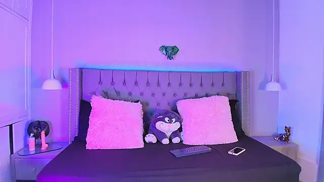 angelina honey  online show from 20, 4, 2026