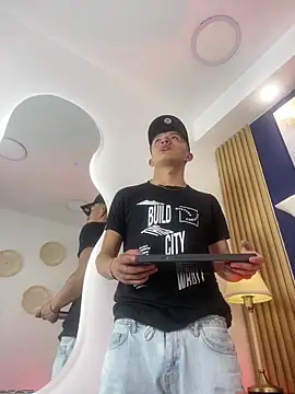 Dark Nico online show from 22, 2, 2026