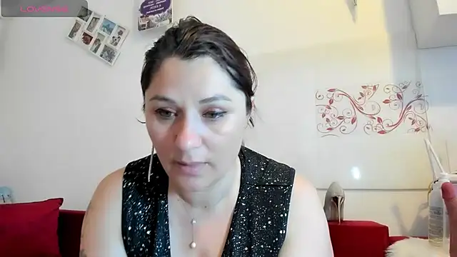 EVELYNA88 online show from 21, 7, 2026