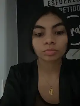 Snapshot of eimmy__skinny chatting on 16, 5, 2026 eimmy skinny online show from 16, 5, 2026