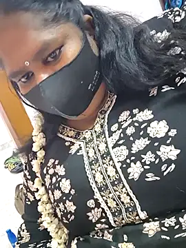 kavinisha online show from 25, 2, 2026