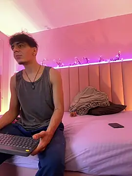 abrilandjulian online show from 12, 6, 2026