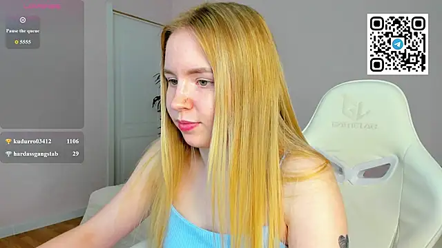 Snapshot of Linda__Bloom chatting on 5, 6, 2026 Linda Bloom online show from 5, 6, 2026