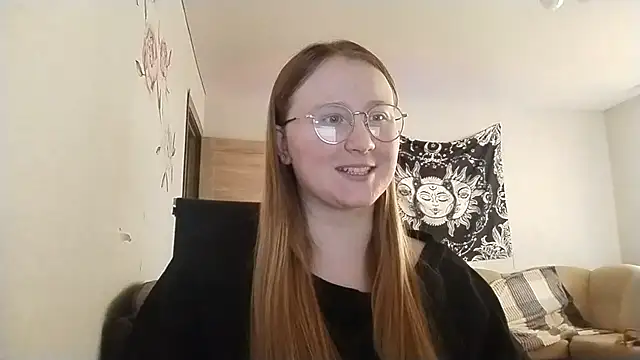 AnikaLipps online show from 25, 4, 2026