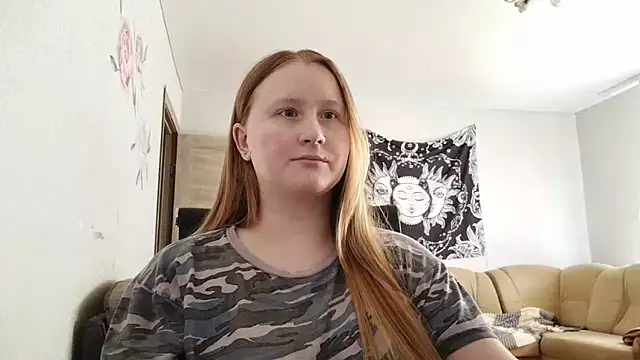 AnikaLipps online show from 28, 4, 2026