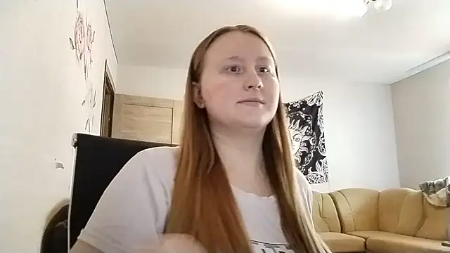Snapshot of AnikaLipps chatting on 9, 6, 2026 AnikaLipps online show from 9, 6, 2026