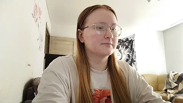 AnikaLipps online show from 19, 6, 2026