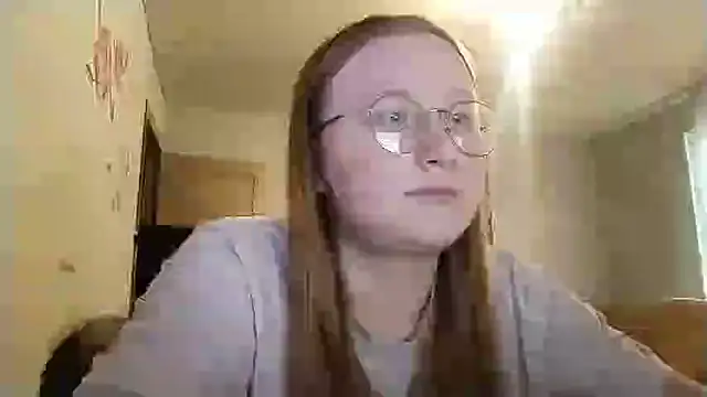 AnikaLipps online show from 5, 7, 2026