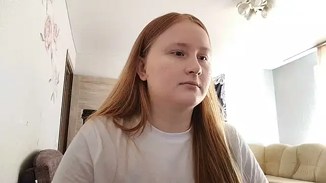AnikaLipps online show from 15, 7, 2026