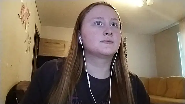 AnikaLipps online show from 29, 7, 2026