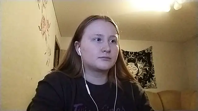 AnikaLipps online show from 31, 7, 2026