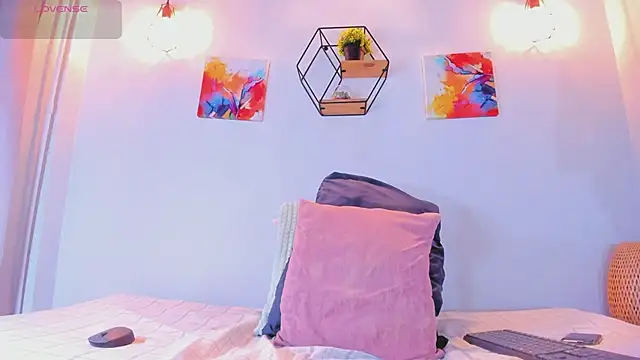 Snapshot of hanssmitt chatting on 10, 3, 2026 hanssmitt online show from 10, 3, 2026