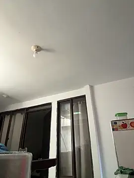 Kinsleybrown online show from 22, 4, 2026