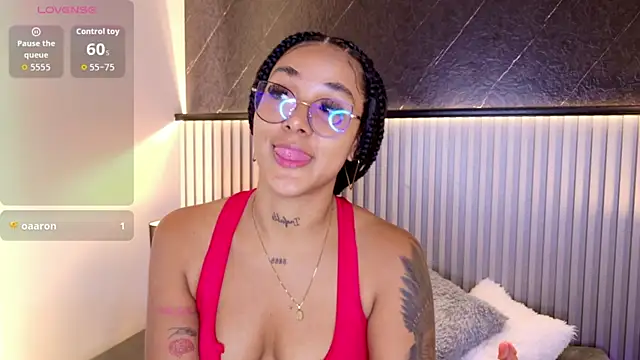 Kinsleybrown online show from 23, 4, 2026