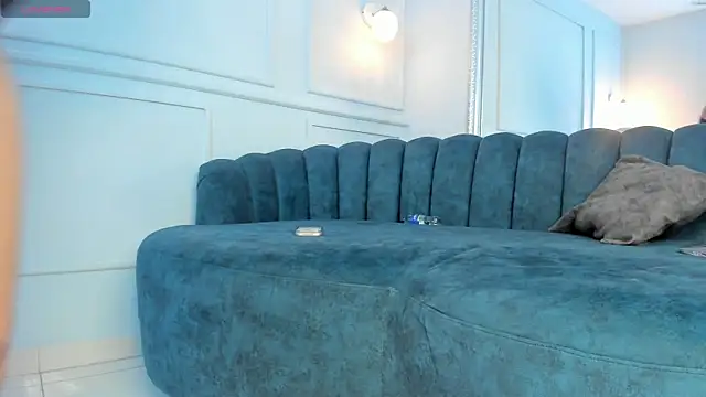 Zafiro21  online show from 17, 4, 2026