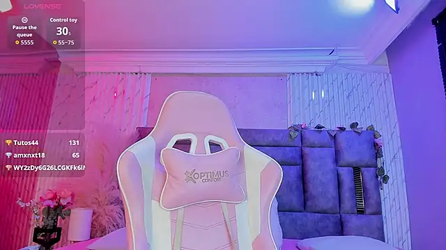 ZharaRousse online show from 27, 4, 2026