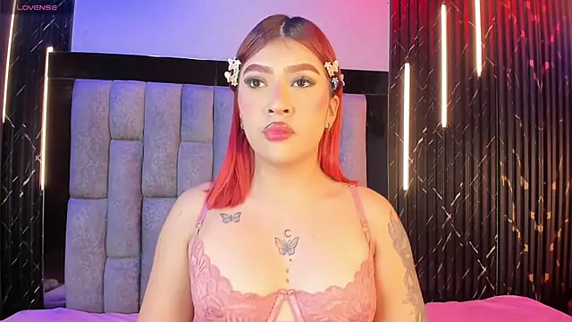 CamilaParisi online show from 25, 4, 2026