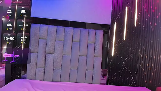 CamilaParisi online show from 27, 4, 2026