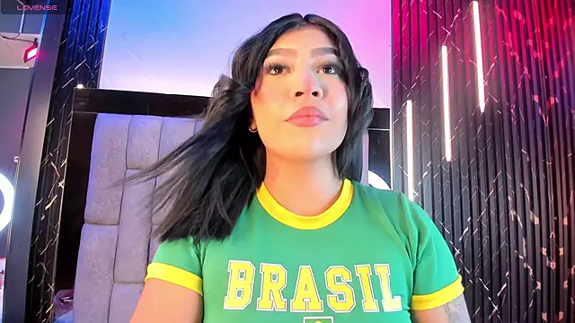 CamilaParisi online show from 21, 6, 2026