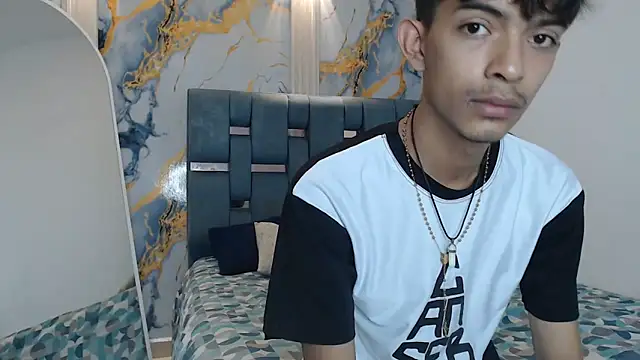 KITTY BOSH online show from 8, 4, 2026