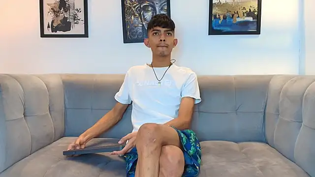 KITTY BOSH online show from 19, 4, 2026