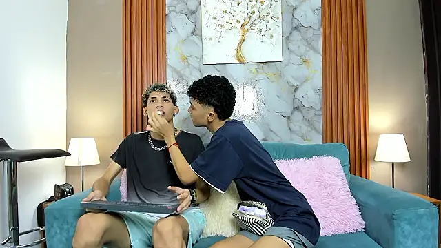 YOUNG BOYS HELL online show from 18, 2, 2026