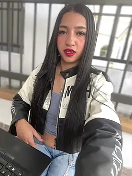 Daniela Pink online show from 3, 3, 2026